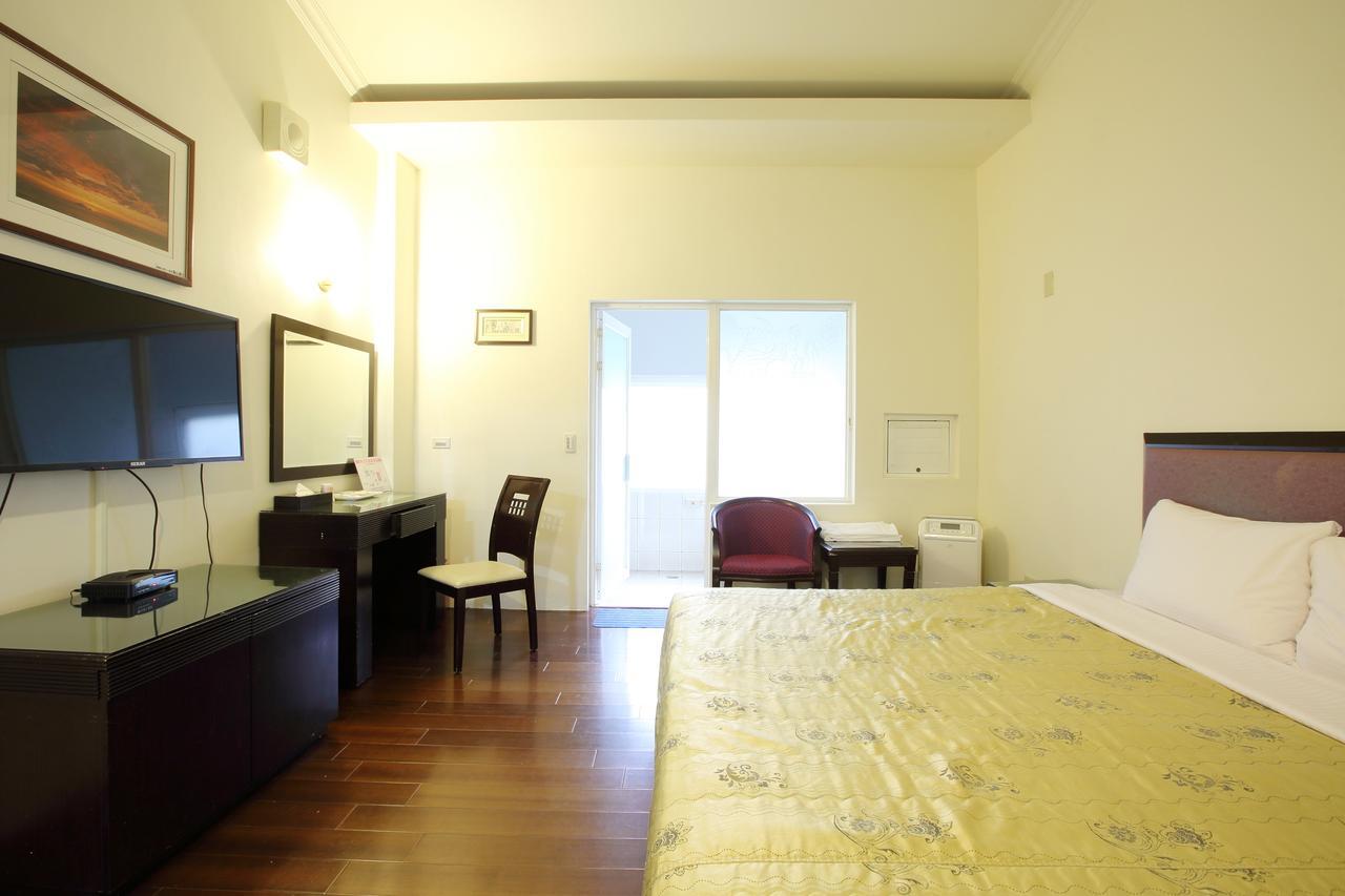 Cyuan Tang Hot Spring Hotel Jiaoxi Exterior photo